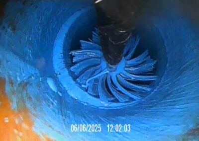 brush epoxy lining pri sanovaní spoja